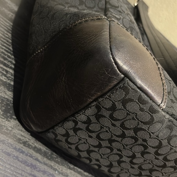 Vintage Coach Black purse - Picture 12 of 14